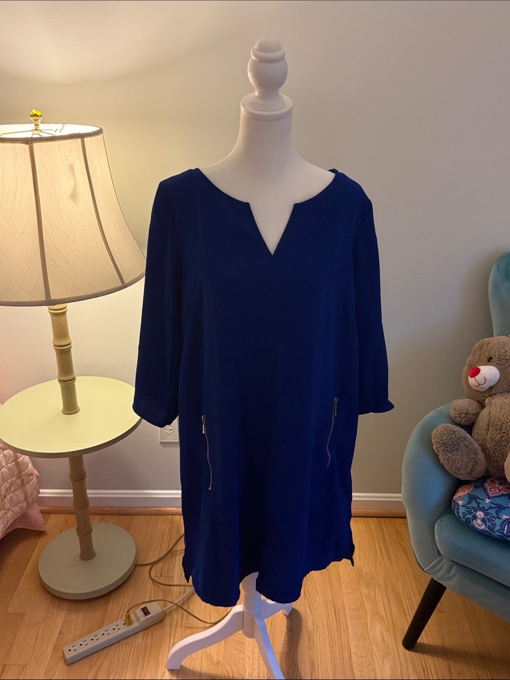 Women's Navy Blue V-Neck Shift Dress